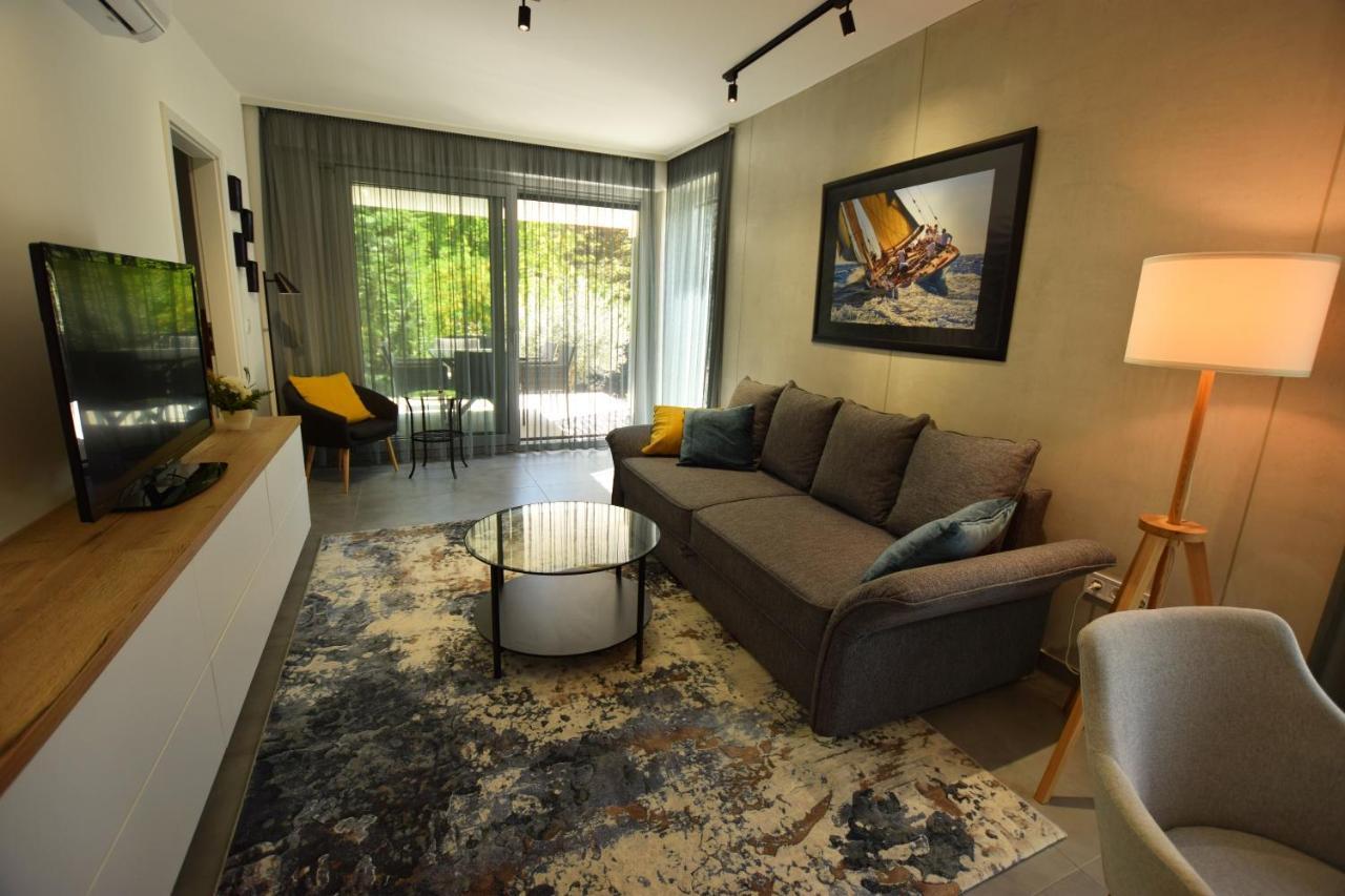Olive Apartman Alsoors Exterior photo
